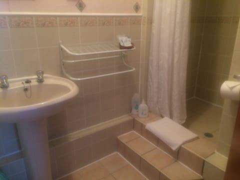 Double Room, Ensuite (Large)