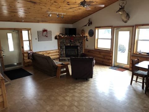 Cabin, 2 Bedrooms, Resort View | Living area | Flat-screen TV, Netflix, DVD player, heated floors