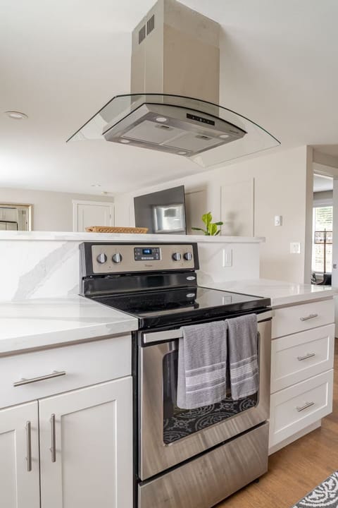 Stove and overhead fan/lighting