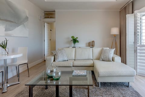 Apartment | 1 bedroom, desk, Internet