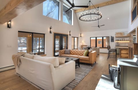 A glorious stay awaits!