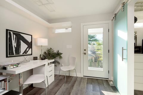 Work remotely from the main suite`s office - but only if you have to!