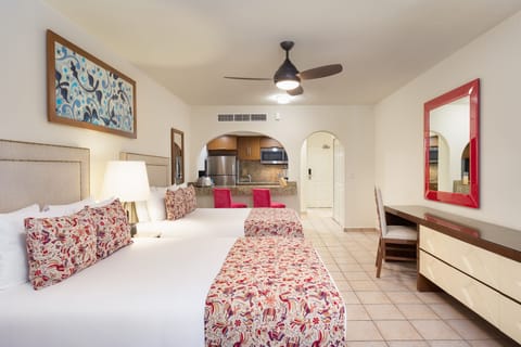 Junior Suite Ocean View | Premium bedding, down comforters, in-room safe, desk