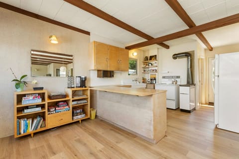 Open Kitchen
