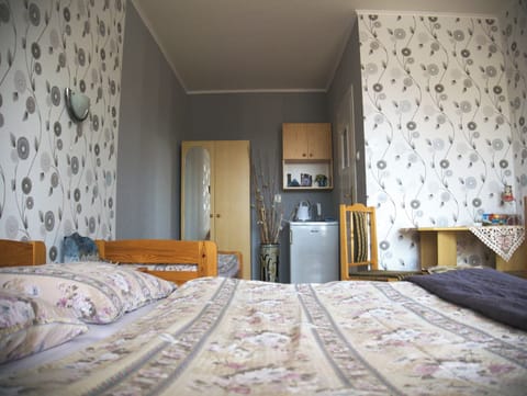 Basic Triple Room | Free WiFi