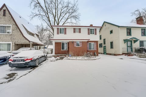 House (4 Bedrooms) | Interior