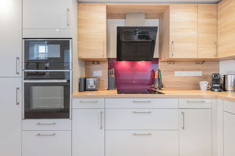 Old Weigh House_Web-6