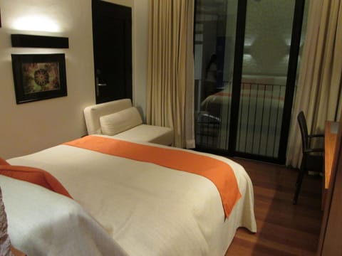 Double Room, City View | In-room safe, desk, laptop workspace, free WiFi