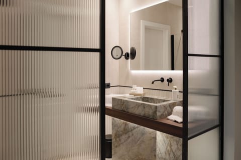 Junior Double or Twin Room, City View | In-room safe, desk, laptop workspace, blackout drapes