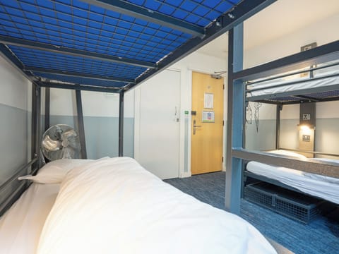 Four Bed Private Room Ensuite | Free WiFi, wheelchair access