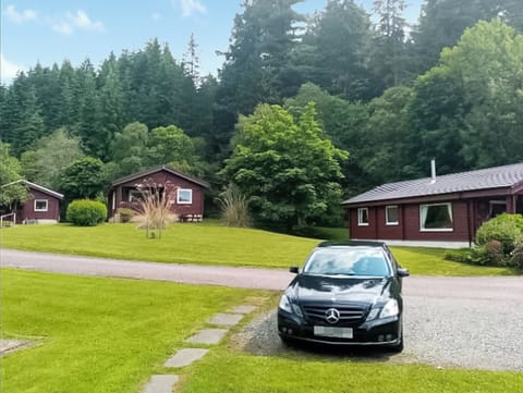 Setting | Grouse Lodge, Dunoon