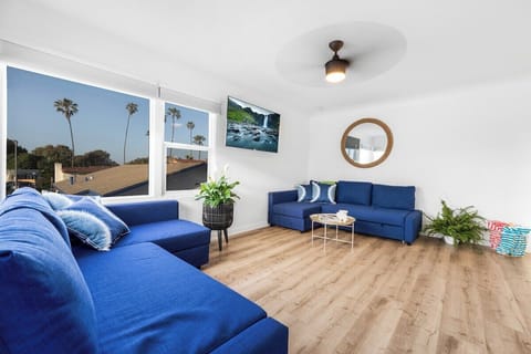 Spacious, bright living area! Relax and unwind in our stylish and comfortable vacation rental living space!