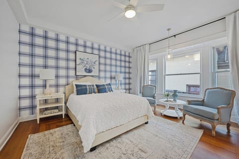 Luxurious Bedroom