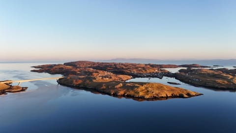 Scalpay - from Bridge to Minch