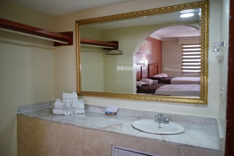 Standard Room, 2 Double Beds | Bathroom | Shower, free toiletries, towels