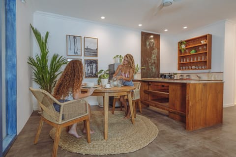 Comfort Apartment | In-room dining