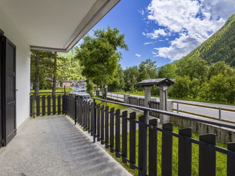 Fence, Mountain Range, Balcony, Porch, Handrail, Ridge, Alps, Home Fencing, Mountain Village