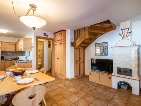 Mountain Range, Hill, House, Roof, Hill Station, Valley, Village, Cottage, Alps, Ridge