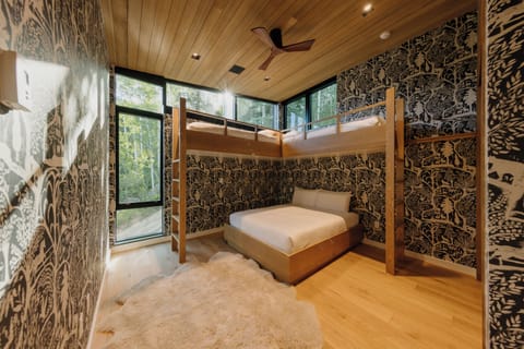 Bedroom Four - Bunk Room - Summer