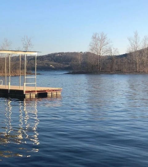 Free Use of Boat Slip During Your Stay- Advance Reservation of Slip is Required