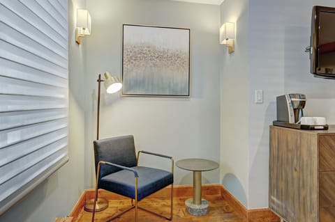 Condo, 2 Bedrooms | Interior