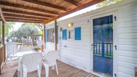 Standard Mobile Home | Terrace/patio