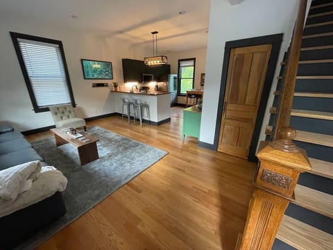 Entry to Living Room