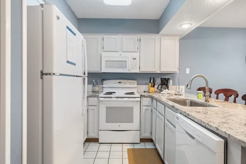 Full Kitchen with Major Appliances