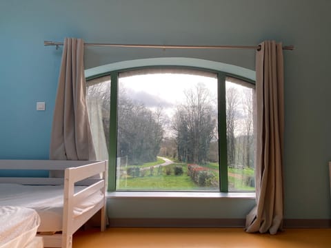 Quadruple Room | Soundproofing, free WiFi