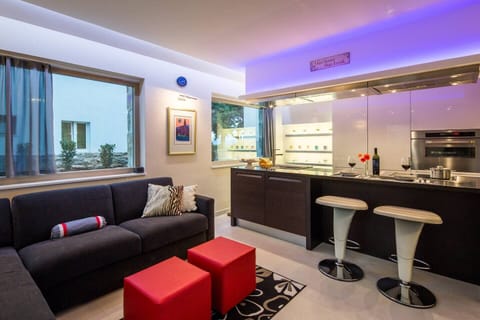  Living room area and indoor kitchen