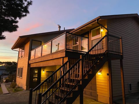 Side of home and side deck