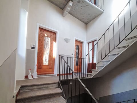 Furniture, Outdoor Furniture, Chair, Garden, Flowerpot, Patio, Outdoor Table, Estate, Houseplant, Landscaping