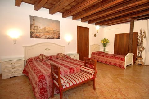 Minibar, in-room safe, desk, free cribs/infant beds