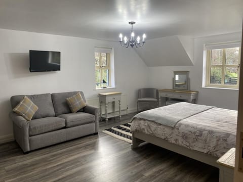 Blackout drapes, soundproofing, iron/ironing board, free WiFi