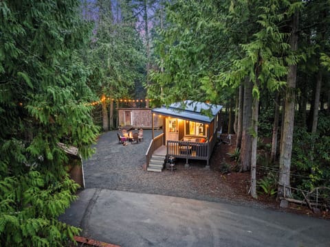 Beautiful tiny house cabin in the woods.