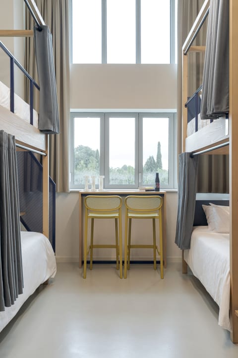 Desk, laptop workspace, free WiFi, bed sheets