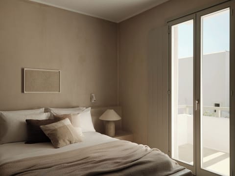 Junior Suite | Egyptian cotton sheets, premium bedding, memory foam beds, in-room safe