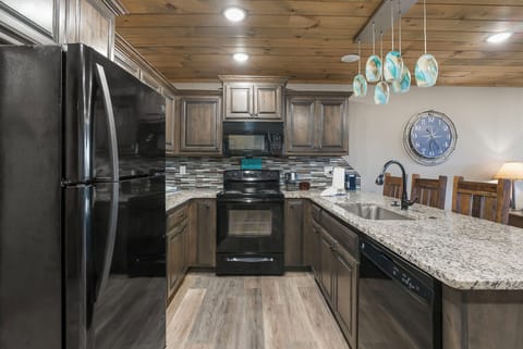 Full Kitchen with Major Appliances