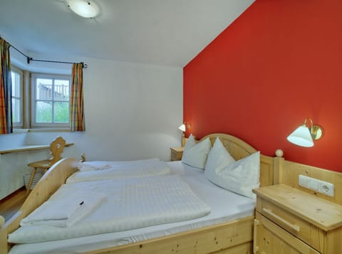 Chalet | 7 bedrooms, bed sheets