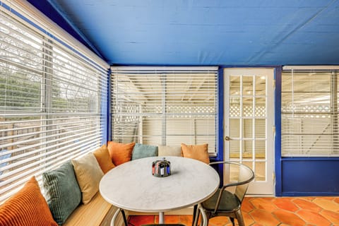 Cottage (2 Bedrooms) | Interior