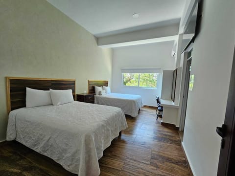 Family Triple Room | Laptop workspace, free WiFi