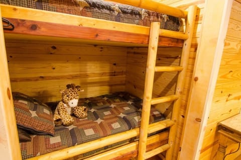 449baa96-6a67-4a43-bb35-c49222c4b25d