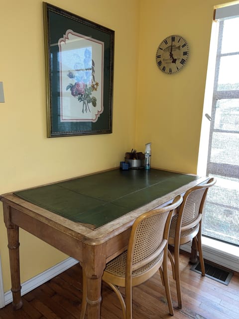 ROL Main House - Desk Area