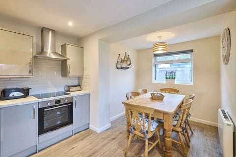 Kittling Nook, Bamburgh - Host & Stay