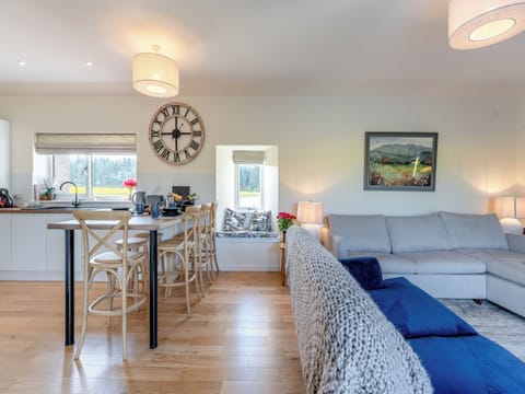 Open plan living space | Newbigging Farm Cottage, Auchterarder