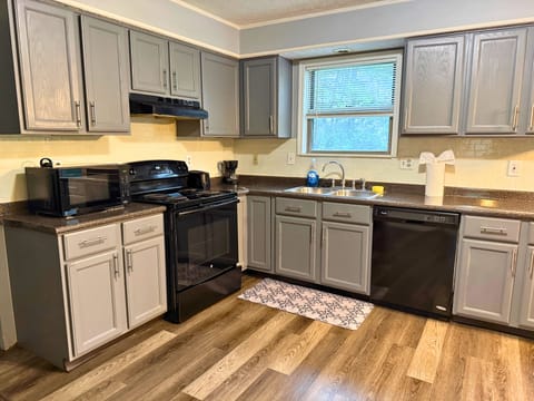 Fully equipped kitchen, perfect for cooking meals for large families.