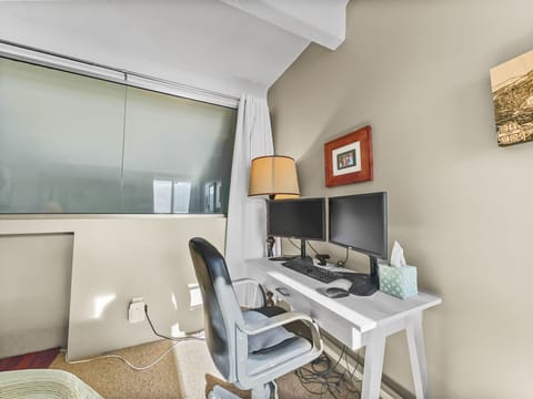 Condo, 3 Bedrooms | Interior