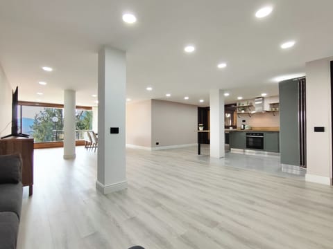 Comfort Apartment, City View | Living area | 32-inch LED TV with digital channels