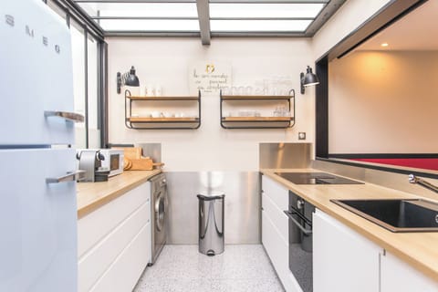 Le Loft | Private kitchen | Espresso maker, coffee/tea maker, electric kettle, highchair