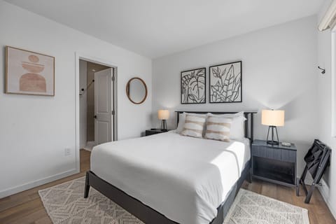 This upscale boutique features contemporary furnishings and a comfortable queen bed for a peaceful night's rest